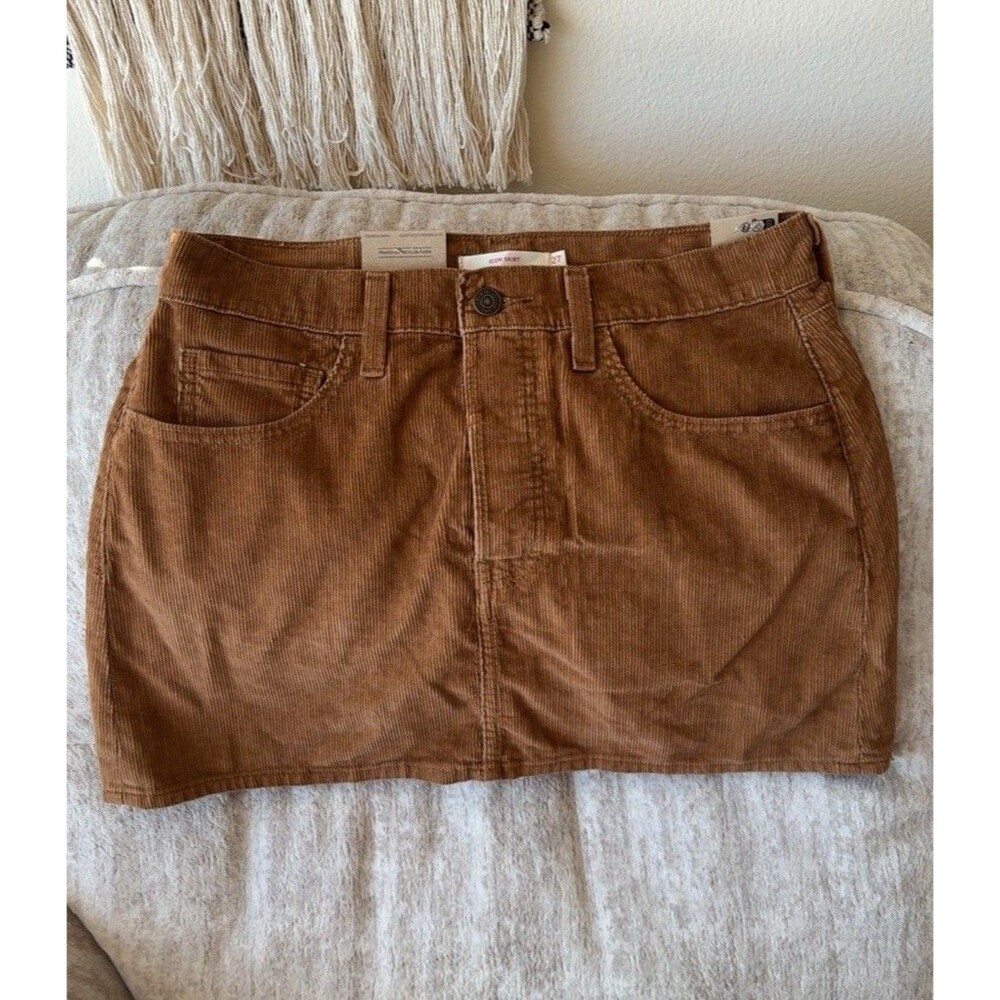 Levi's |  Icon Mini Skirt Women's Size 27 Brown Corduroy
